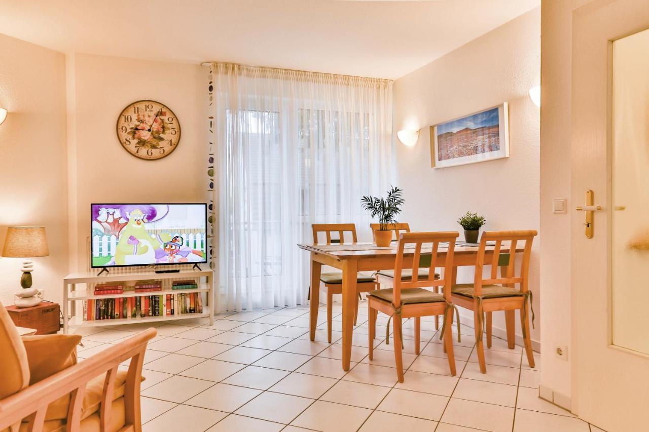 Apartment Ostseerose Ein Strandkorb Ist Im Sommer Inclusive เซมพิน ภายนอก รูปภาพ
